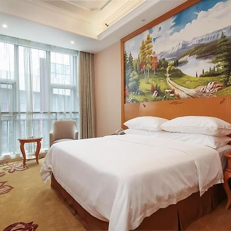 Vienna Hotel Nanjing Olympic Sports Center Екстер'єр фото